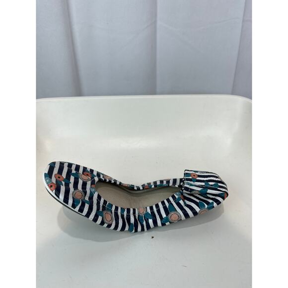 The Stonehouse Flats  Size 8 Striped Floral Posies Leather Ballet Flats - Picture 8 of 11